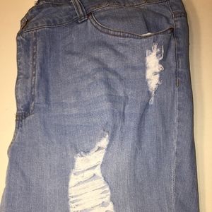 Forever 21 + Distressed Skinny Jeans